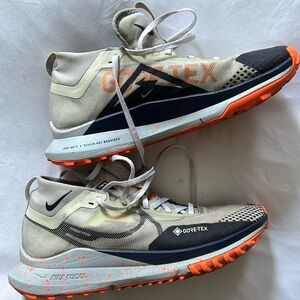 Nike Pegasus Trail Gore-Tex. Mens 11